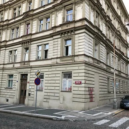 Benatska * Prague